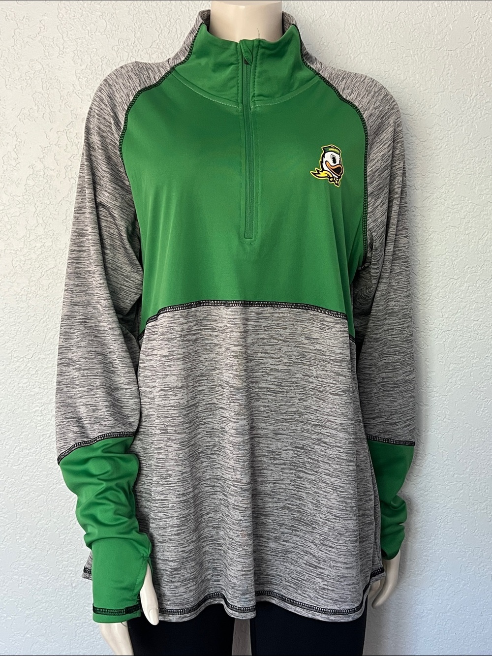 Oregon Ducks Womens XXL Green Gray 1/4 Zip Pullover Thumbholes Colosseum